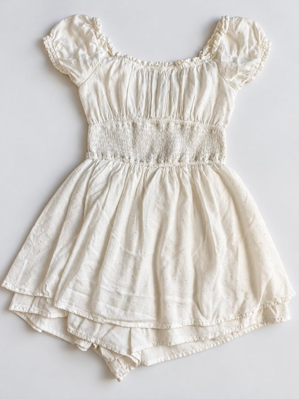 Hollister Swiss Dot Puff Sleeve Romper Size S Cream Ivory